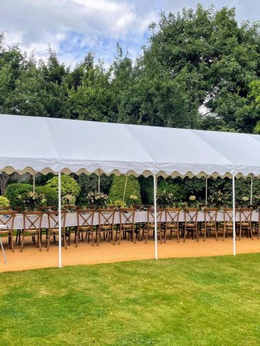 canopy-with-dressed-table